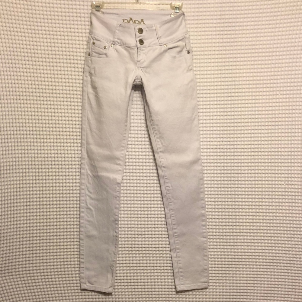 4/$20 CLOSET CLOSING PARA WHITE SKINNY JEANS